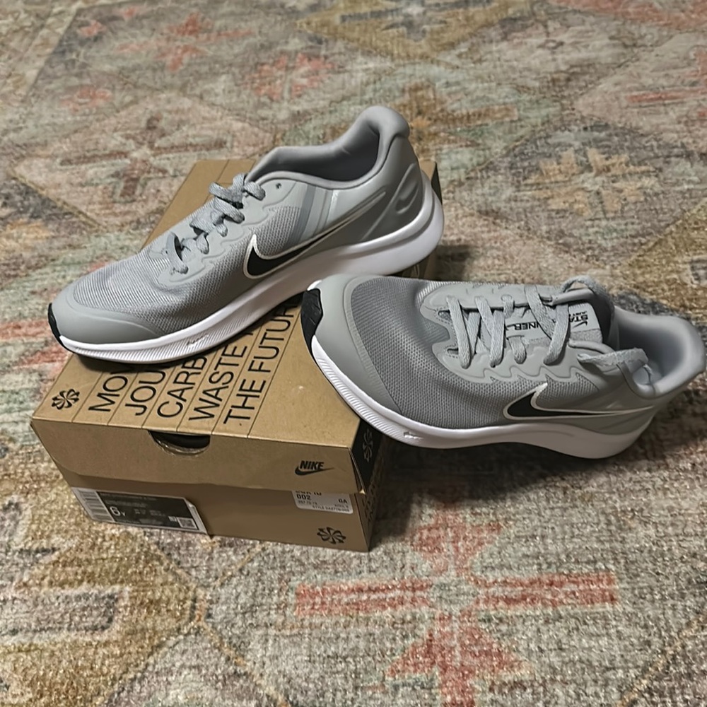 Nike Star Runner 3